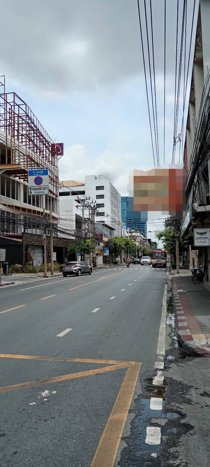 ร้านอาหารเอกมัย