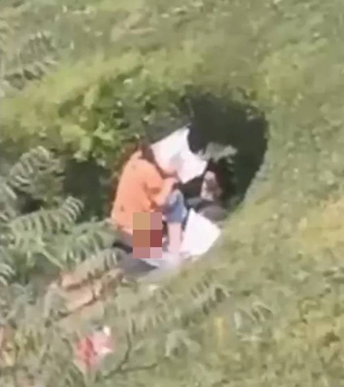 เซ็กส์ในที่สาธารณะ