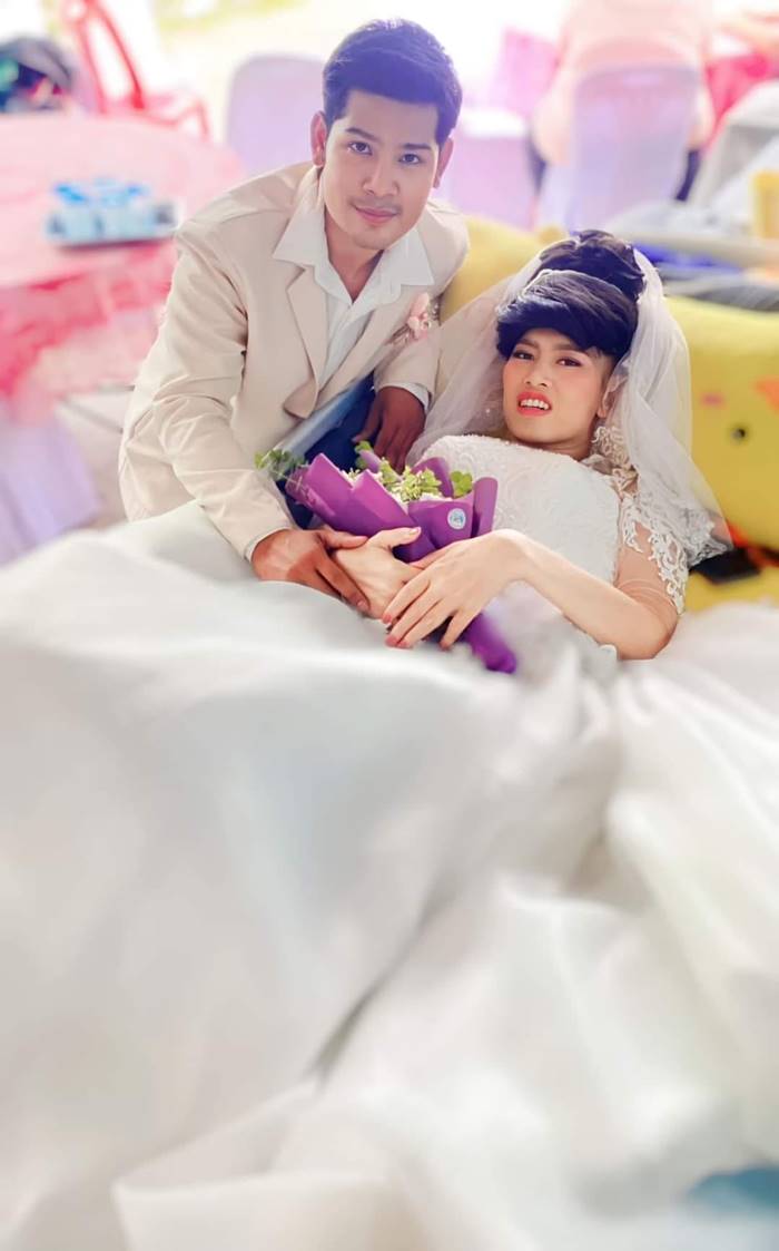 เจ้าสาวป่วยมะเร็ง