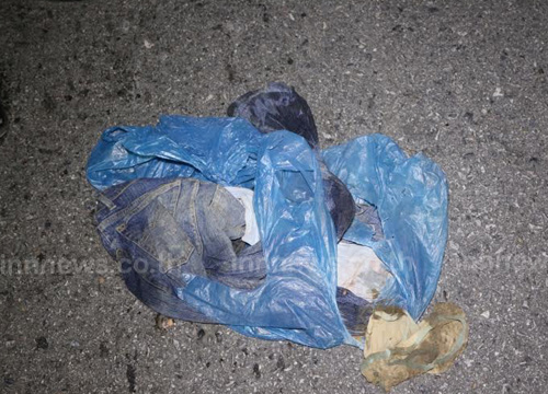 อุบัติเหตุสยอง รถชนหญิงเก็บของเก่าข้างทาง ร่างเละ