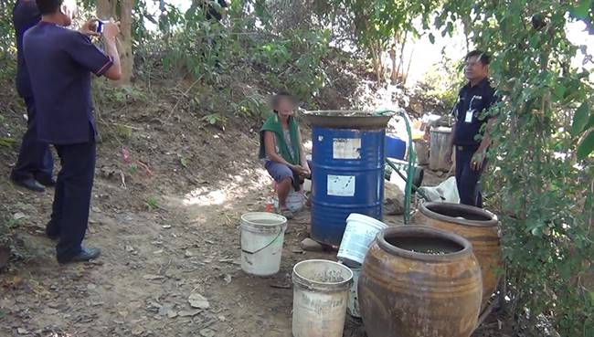 ต้มเหล้าเถื่อน