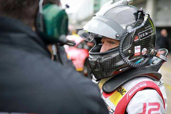 รถแข่งเสียหลัก