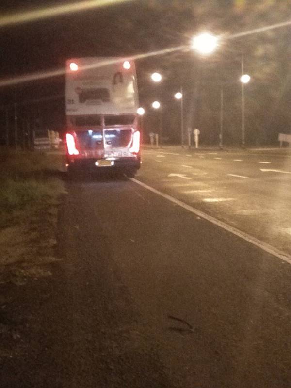 สาวโวยถูกรถทัวร์ปล่อยทิ้ง