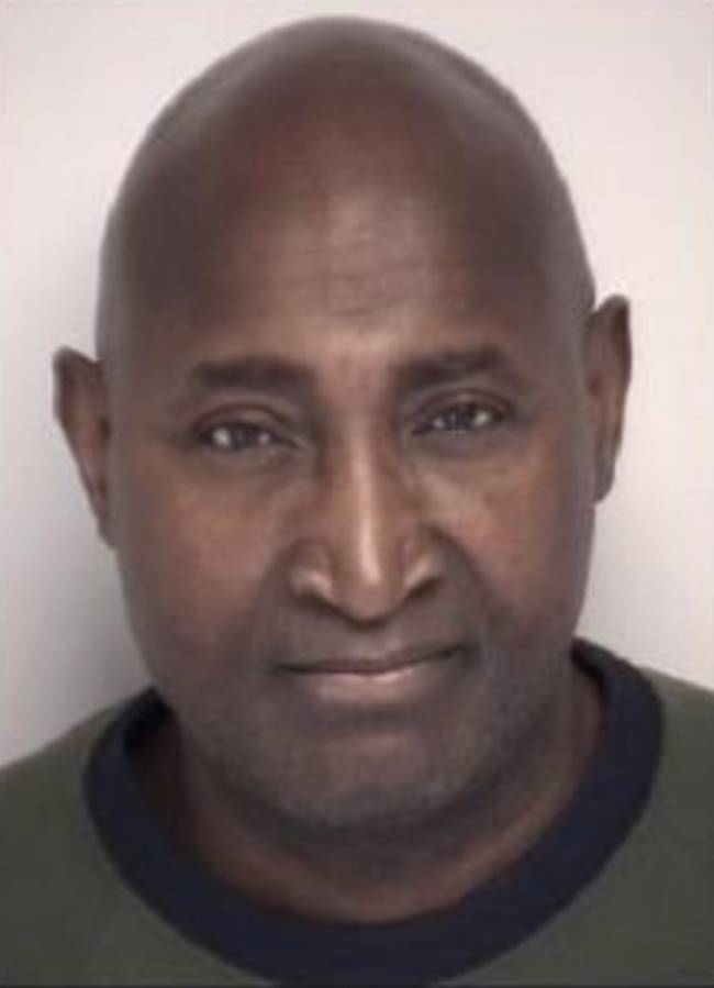 ข่มขืนลูกเลี้ยง