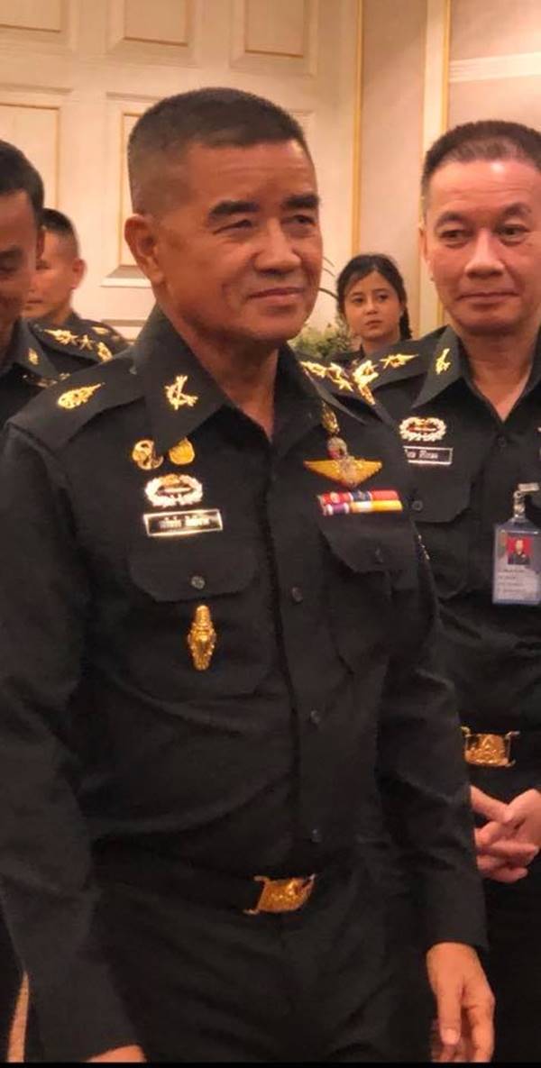 รถพยาบาล