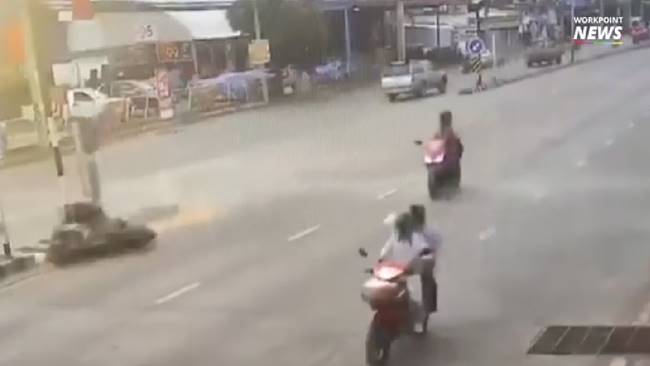  หนุ่มซิ่งบิ๊กไบค์เสียหลัก