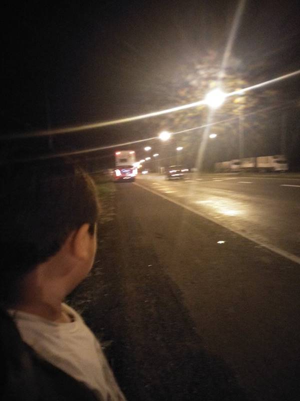 สาวโวยถูกรถทัวร์ปล่อยทิ้ง