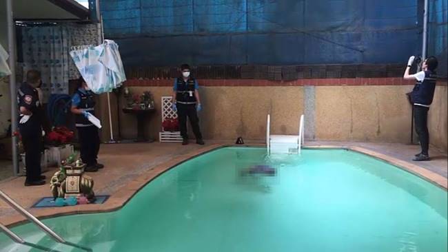 ดิ่งดอนโดชั้น 23