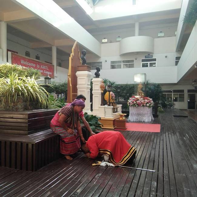 เด็กดอยรับปริญญา