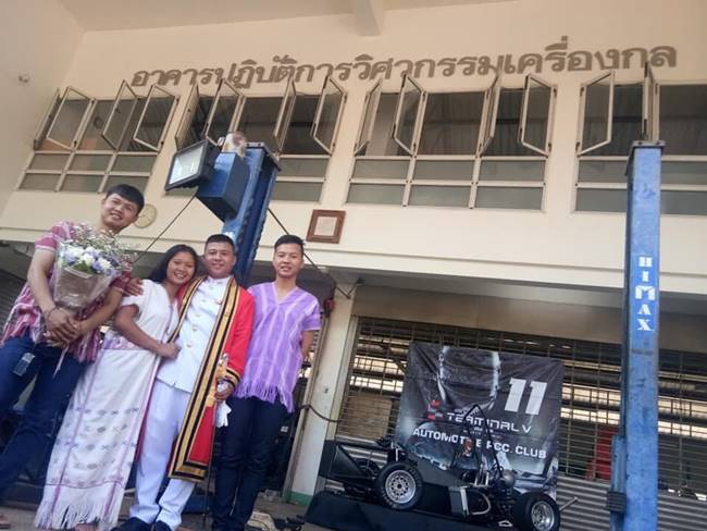 เด็กดอยรับปริญญา