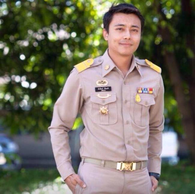 นายอำเภอนาโพธิ์ 