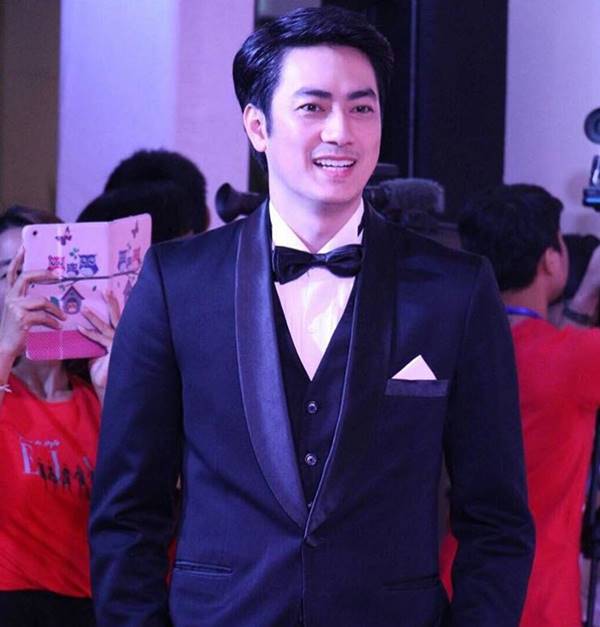 ฟิล์ม รัฐภูมิ