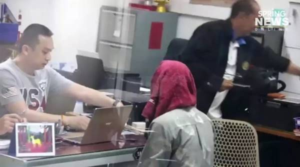 ตำรวจเสพยาไอซ์