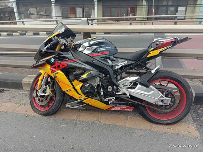 บิ๊กไบค์คอขาด