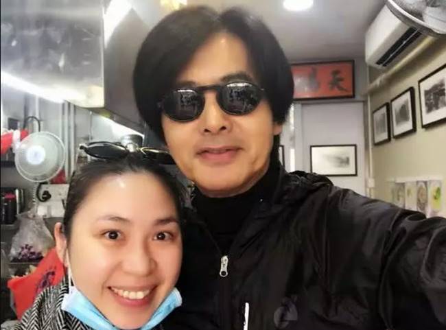 หญิงสู้ชีวิต