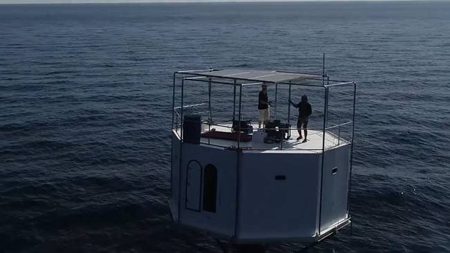 สร้างบ้านลอยน้ำนอกฝั่งภูเก็ต