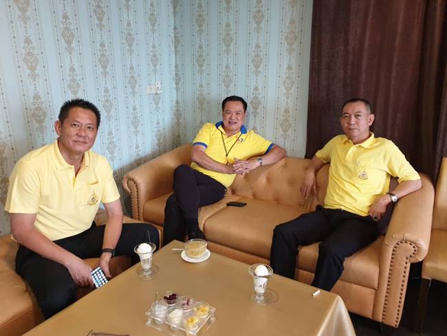 อนุทิน ชาญวีรกุล