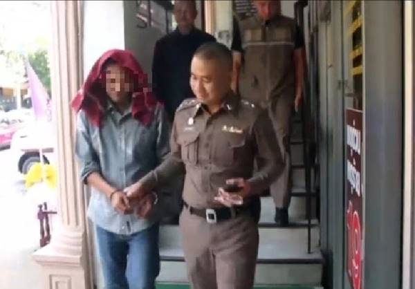 ตำรวจเสพยาไอซ์