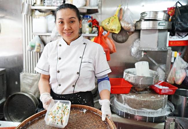 หญิงสู้ชีวิต