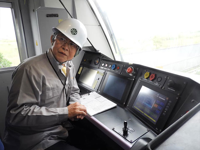 รถไฟฟ้าสายสีแดง