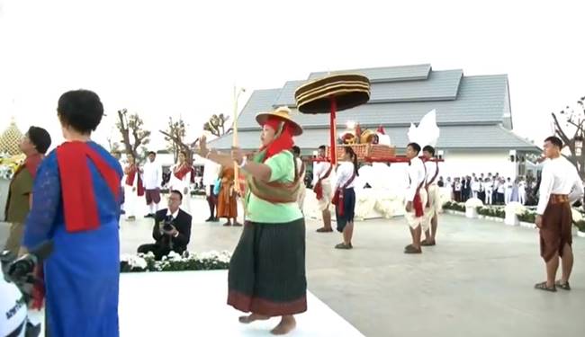 พิธีพระราชทานเพลิงศพหลวงพ่อคูณ 