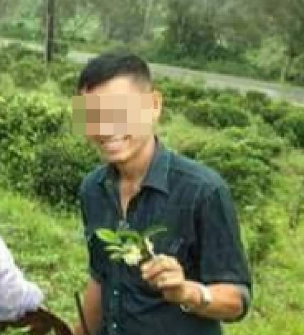 ตำรวจเสพยาไอซ์