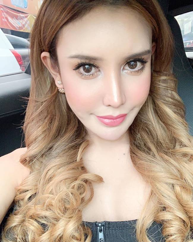 เศรษฐีนีสาวข้ามเพศมาเลเซีย