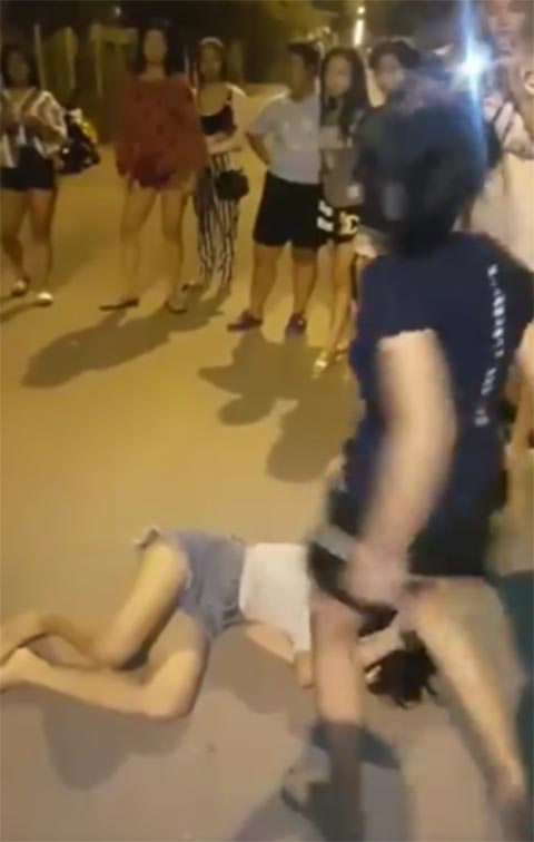 ฉุนอริขออมเจ้าโลกผัวตัวเอง