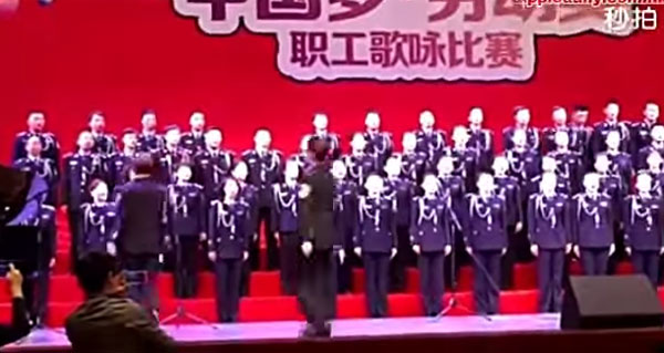  คลิประทึก เวทีถล่มทำนักร้อง 80 ชีวิตหายวับไปกับตา เจ็บ 8