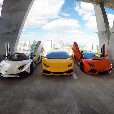 ลูกเศรษฐีสิงคโปร์สาดภาพชวนอิจฉา