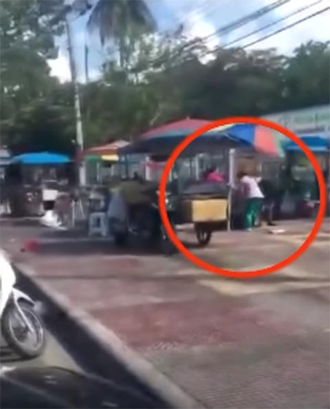 2 แม่ลูกรุมทำร้ายแม่ค้าชานม
