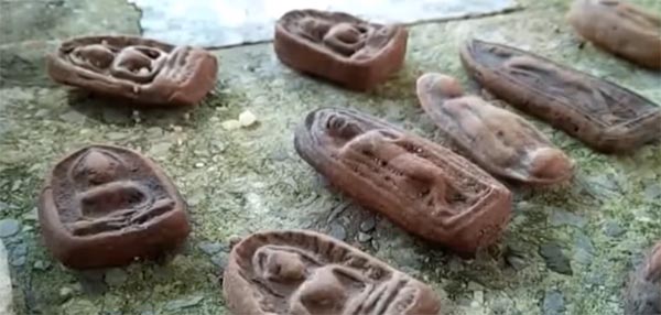 พบกรุพระเนื้อดินที่วัดกำแพงเพชรเพียบ