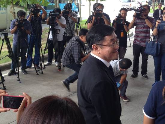 คุก 1 ปี หมอเลี๊ยบ สุรพงษ์ สืบวงศ์ลี ฐานแก้สัญญาสัมปทานเอื้อประโยชน์ชินคอร์ป