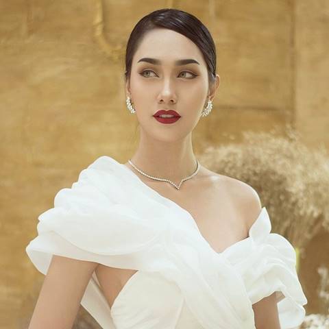 เฟิร์ซ เน็ตไอดอลเจ้าของคลิป ลูกค้าไม่ใช่พระเจ้า ชี้สองฝ่ายควรให้เกียรติกันและกัน