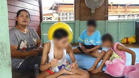 แม่สุดแกร่ง