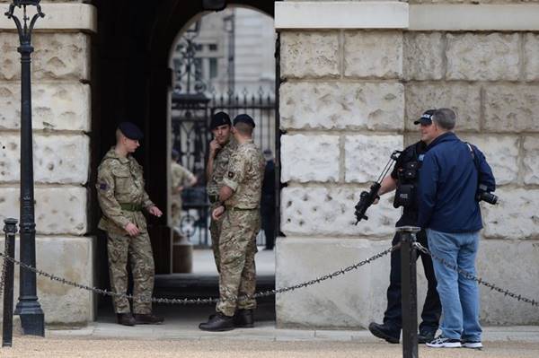 ระเบิดรถไฟใต้ดินลอนดอน