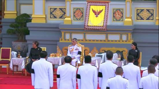 ถวายสักการะพระบรมศพ