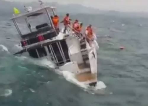 เรือล่มพัทยา