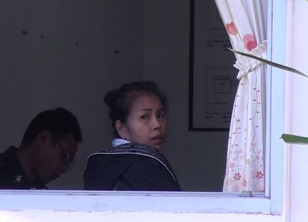  คดีครูจอมทรัพย์