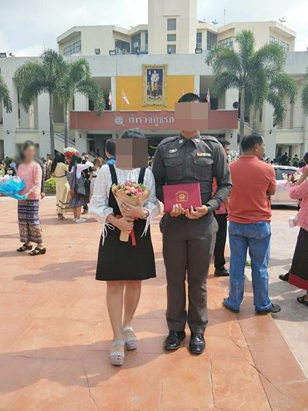 สาวโพสต์อวดแฟนเป็นตำรวจ