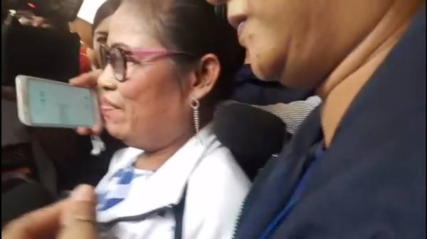 เจ๊บ้าบิ่น