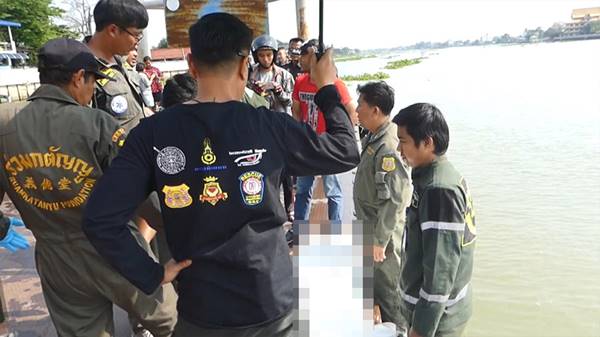 คนตกเรือ