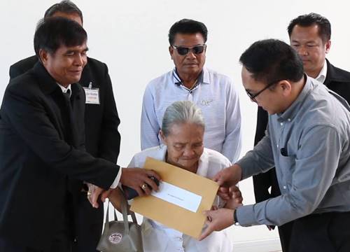 ยายคำมั่น ยื่นเรื่องขอสรีระสังขาร หลวงพ่อคูณ กลับวัดบ้านไร่