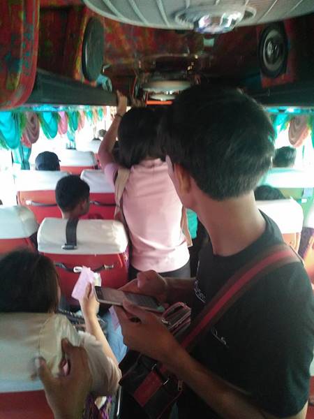 โดนหลอกขึ้นรถทัวร์