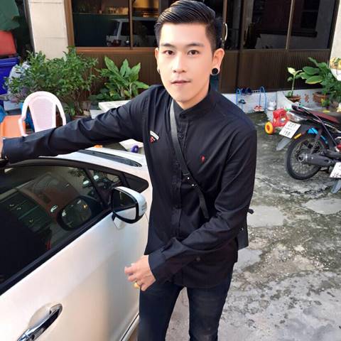 พ่อค้าหล่อ