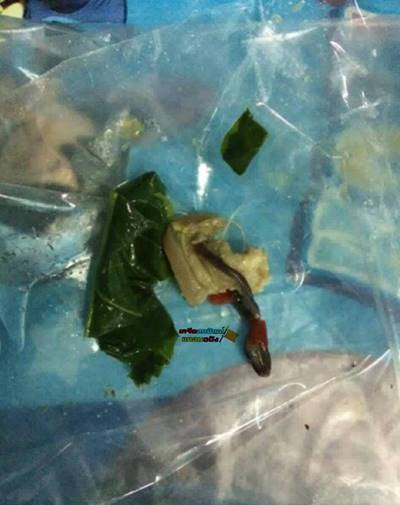 หนุ่มสั่งผัดคะน้าหมูมากิน