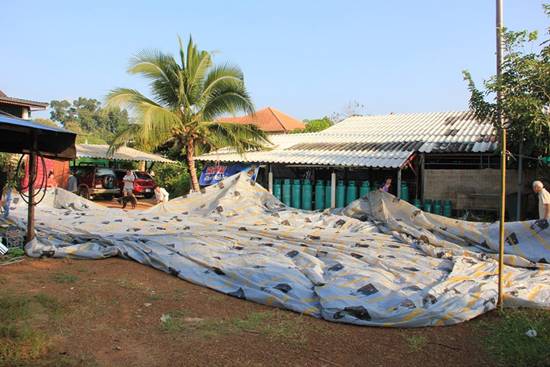 โคมลอยขนาดมหึมารูปจั่นเจา