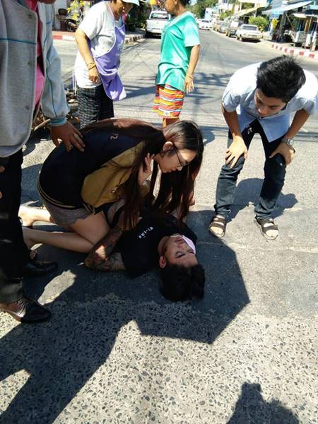 พยาบาลสาว