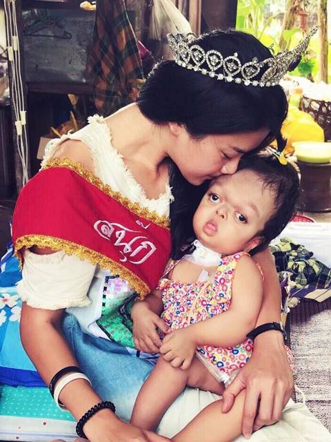 น้องติ๋ววัย 2 ขวบครึ่ง 