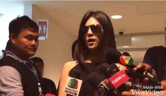 เมเปิ้ล สาวโชว์ไลฟ์หวิว เข้ารับทราบข้อกล่าวหา บอกไม่คุ้มถูกดำเนินคดี